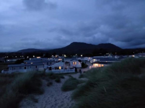 Black Rock Sands Caravan Sleeps 8